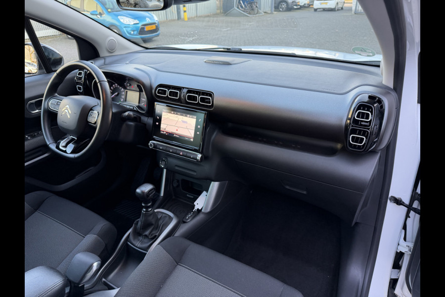 Citroën C3 Aircross 110pk Shine (Camera - Keyless Entry - HiFi - Parkeersensoren V+A - 17"incl 4S - Automatische Airco - Navigatie - Apple Carplay)