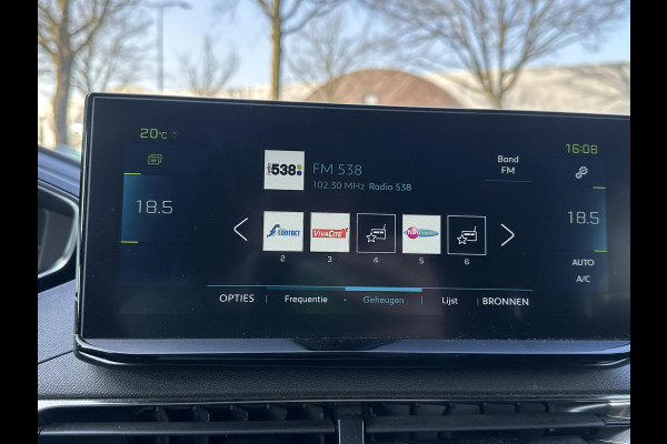 Peugeot 3008 1.6 HYbrid 225 GT PHEV | BLACK OPTIC| FOCAL AUDIO| STOELVERWARMING| CAMERA VOOR+ ACHTER| ADAPTIVE CRUISE CONTROL| DODE HOEK SENSOR| ELEK. ACHTERKLEP| STANDKACHEL