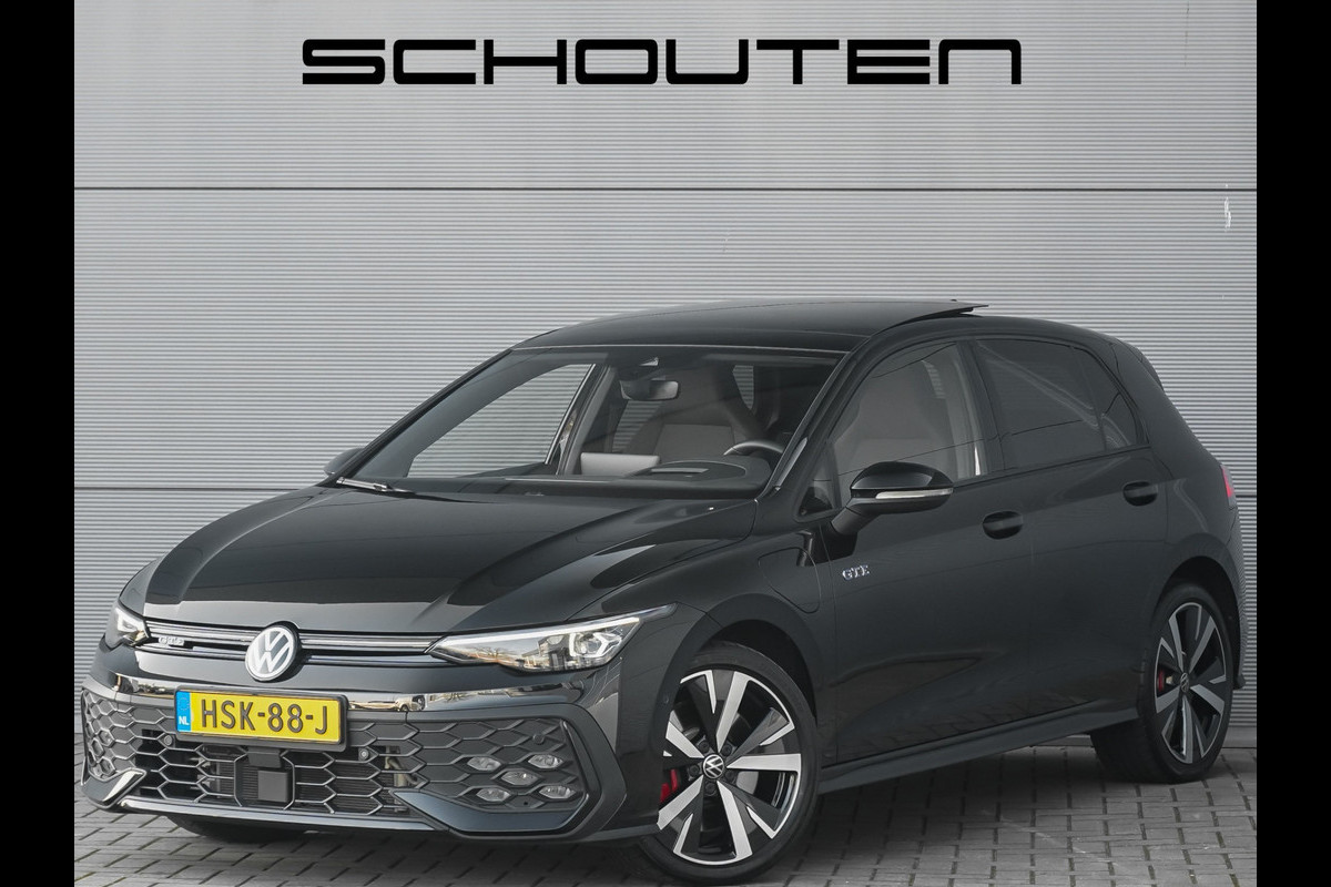 Volkswagen Golf 1.5 eHybrid GTE Pano Matrix ACC HUD Trekhaak Sfeerverlichting