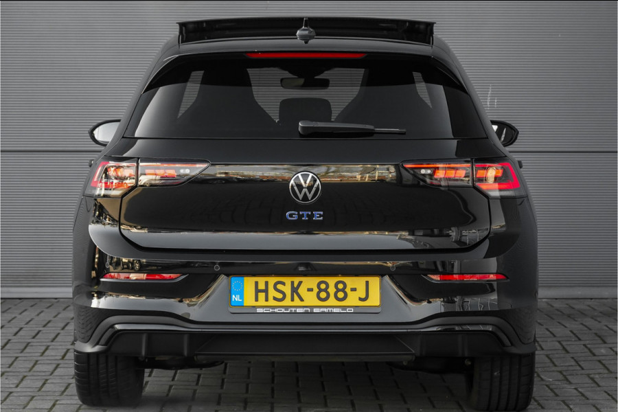 Volkswagen Golf 1.5 eHybrid GTE Pano Matrix ACC HUD Trekhaak Sfeerverlichting