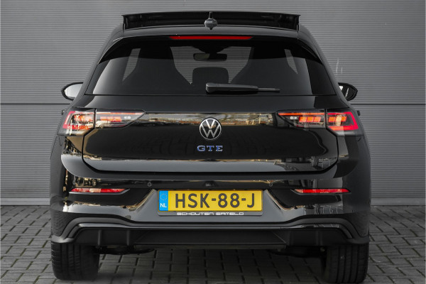 Volkswagen Golf 1.5 eHybrid GTE Pano Matrix ACC HUD Trekhaak Sfeerverlichting