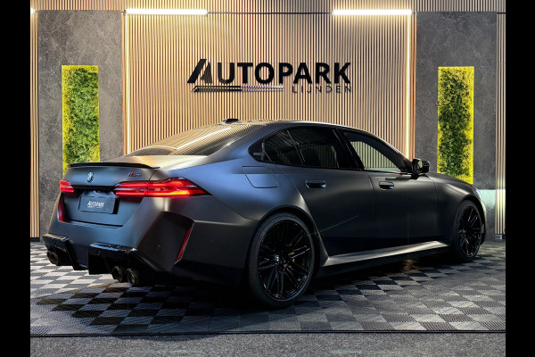 BMW 5 Serie M5 CARBON|KERAMISCH|AKRA|BOWERS & WILKNIS|727PK|FABRIEKSGARANTIE|BOMVOL!