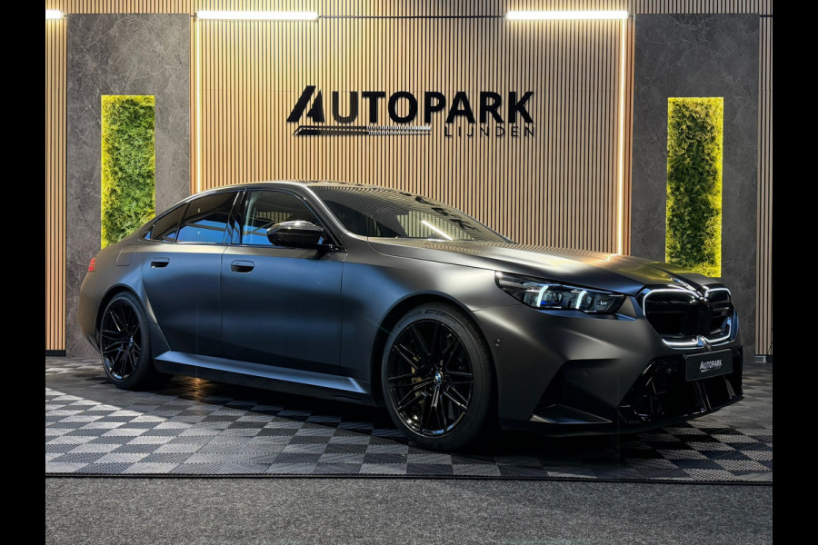 BMW 5 Serie M5 CARBON|KERAMISCH|AKRA|BOWERS & WILKNIS|727PK|FABRIEKSGARANTIE|BOMVOL!