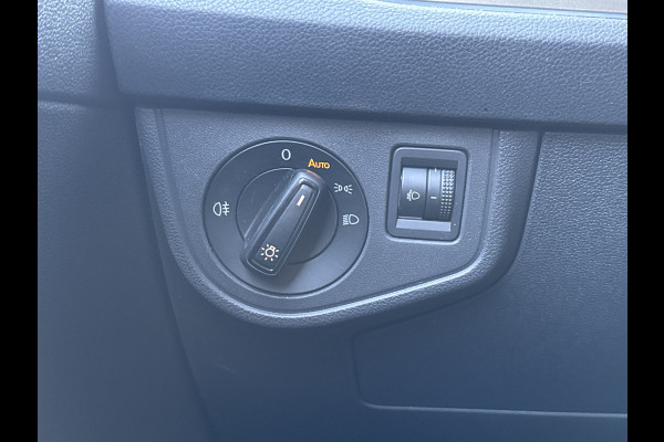 Volkswagen Taigo TSI 110PK DSG LIFE BUSINESS STOELV CAMERA/ACC/NAVI