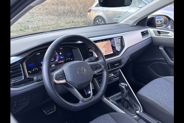 Volkswagen Taigo TSI 110PK DSG LIFE BUSINESS STOELV CAMERA/ACC/NAVI