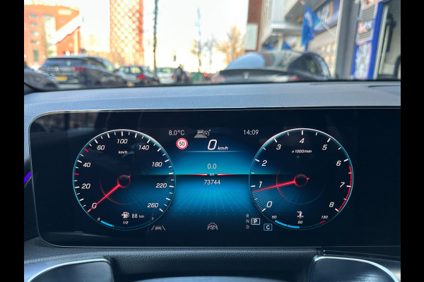 Mercedes-Benz Glb 250 4MATIC Premium Plus Mem Burm Carplay Pano