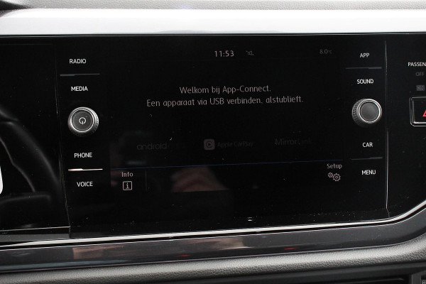 Volkswagen Polo 1.5 TSI 150pk DSG R-Line | Navigatie | Apple Carplay / Android Auto | Adaptive Cruise Control | Stoelverwarming | Privacy Glass | DAB |