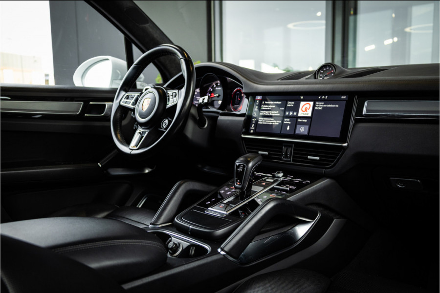 Porsche Cayenne 4.0 Turbo - Origineel NL | Sport Chrhono + | Luchtvering | Elek. Trekhaak
