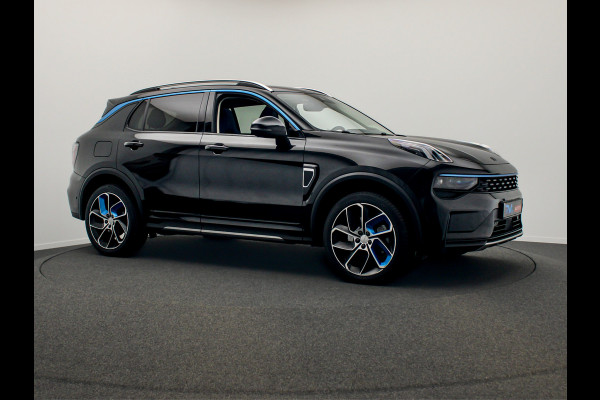 Lynk & Co 01 1.5 261PK Plug-in Hybrid Pano/dak Apple/Carplay Adaptive/Cruise Origineel NL
