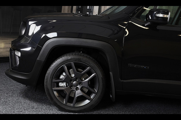 Jeep Renegade 4xe 240 Plug-in Hybrid Electric S / Aut / Navi / Cruise / Camera / Leder / Open Panoramadak / Led / Pdc / 19 Inch