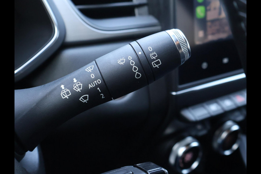 Renault Captur 1.0 TCe 100 PK TWO TONE INTENS + CARPLAY | SFEERVERLICHTING | TREKHAAK