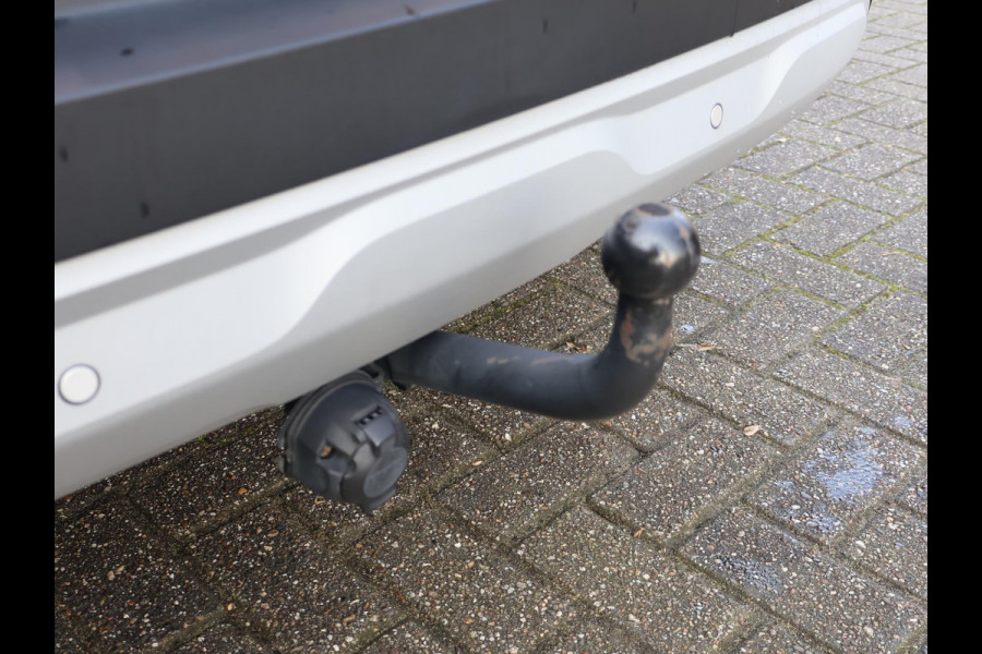 Renault Captur 1.0 TCe 100 PK TWO TONE INTENS + CARPLAY | SFEERVERLICHTING | TREKHAAK