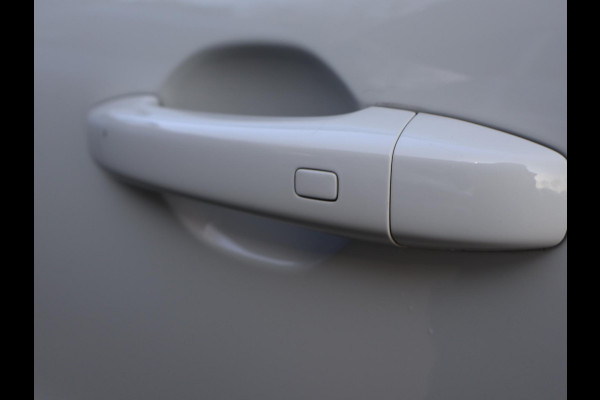 Renault Captur 1.0 TCe 100 PK TWO TONE INTENS + CARPLAY | SFEERVERLICHTING | TREKHAAK