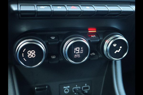 Renault Captur 1.0 TCe 100 PK TWO TONE INTENS + CARPLAY | SFEERVERLICHTING | TREKHAAK