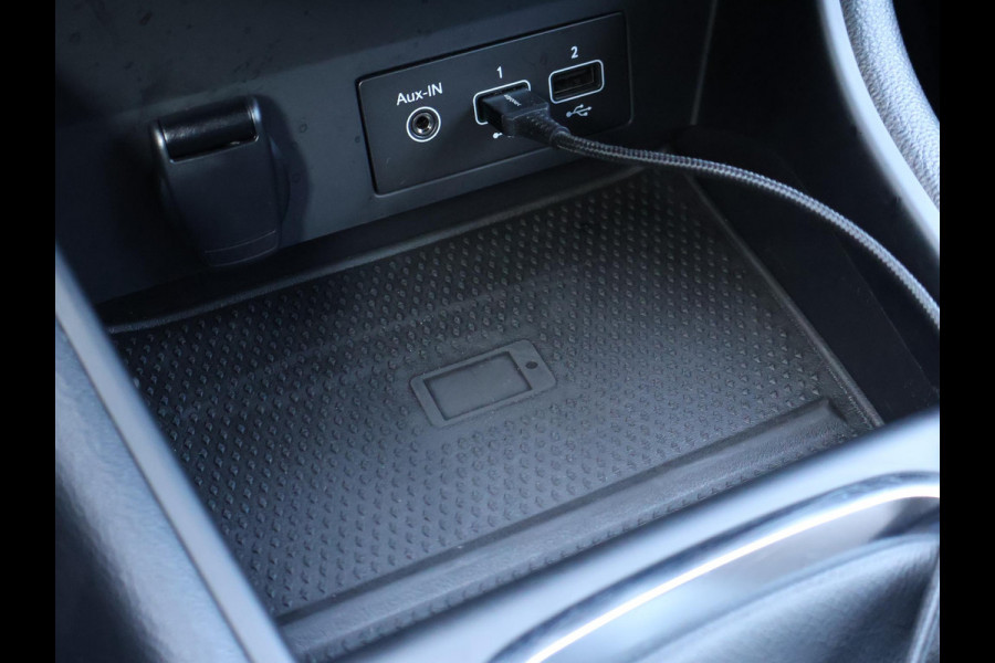 Renault Captur 1.0 TCe 100 PK TWO TONE INTENS + CARPLAY | SFEERVERLICHTING | TREKHAAK