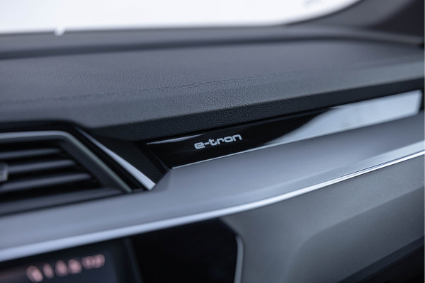 Audi Q8 Sportback e-tron 55 Quattro 408pk Pano Trekhaak Massage B&O HuD
