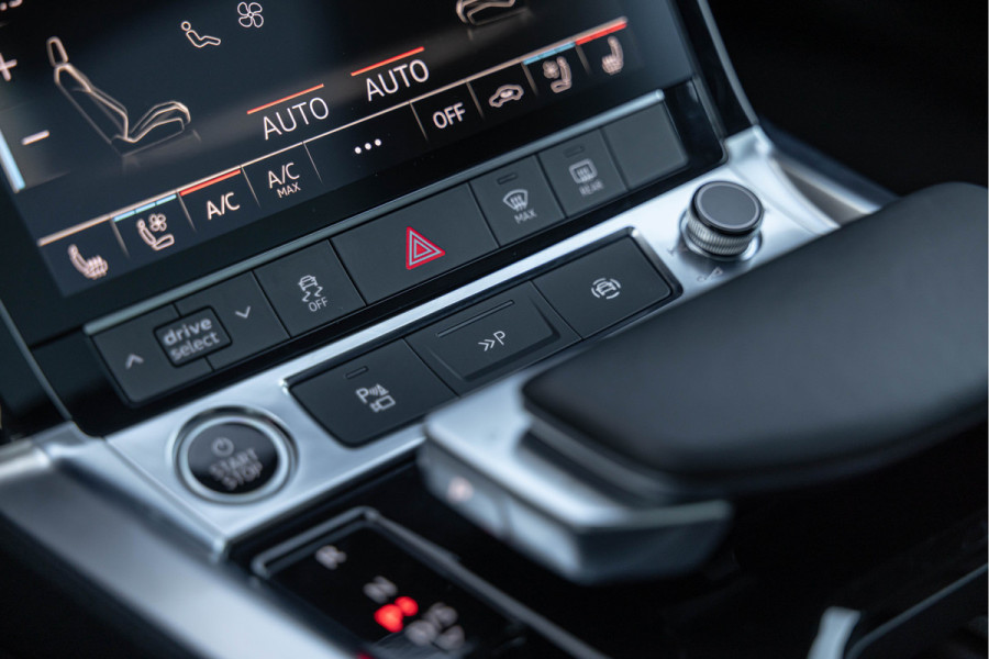 Audi Q8 Sportback e-tron 55 Quattro 408pk Pano Trekhaak Massage B&O HuD