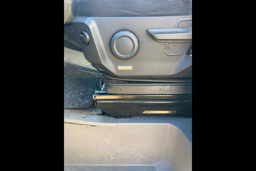 Volkswagen Crafter 50 2.0 TDI L4H3 DL