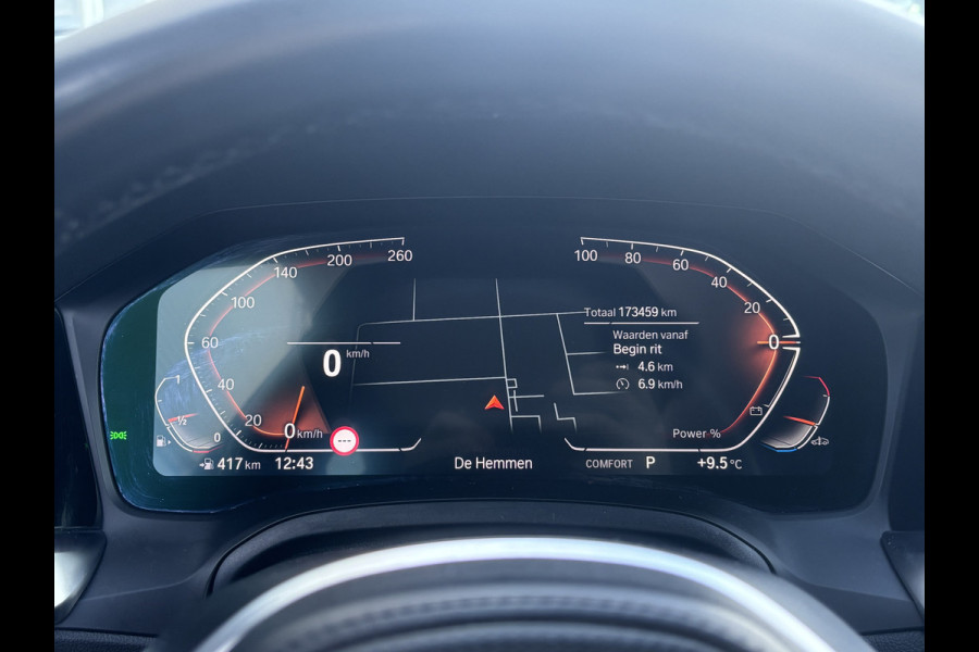 BMW 3 Serie Touring 318i Business Edition | M Pakket | Sfeerverlichting | Apple Carplay | Parkeercamera