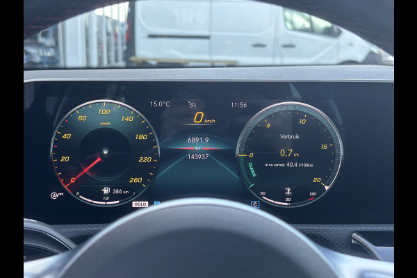 Mercedes-Benz A-Klasse 160 Business Solution AMG Pakket Mountain Gray Metallic! | Stoelverwarming | Apple Carplay | Lane Assist