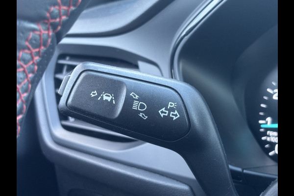 Ford FOCUS Wagon 1.0 EcoBoost ST Line Business | Trekhaak | Stuurverwarming | Stoelverwarming | Navi