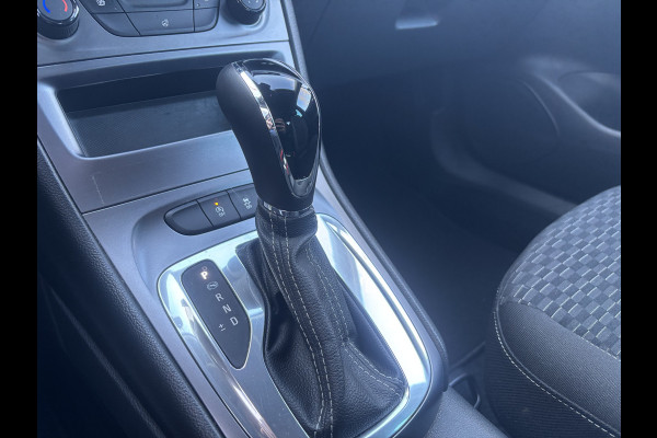 Opel Astra 1.4 146 PK Blitz Edition Automaat | Stoel&Stuur verwarming | Parkeercamera |