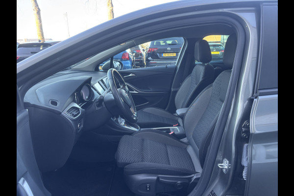Opel Astra 1.4 146 PK Blitz Edition Automaat | Stoel&Stuur verwarming | Parkeercamera |