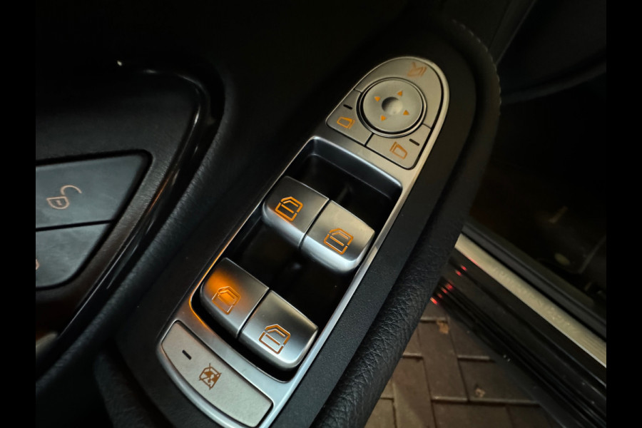 Mercedes-Benz C-Klasse 300 e Premium+ AMG Trekhaak|360 Camera