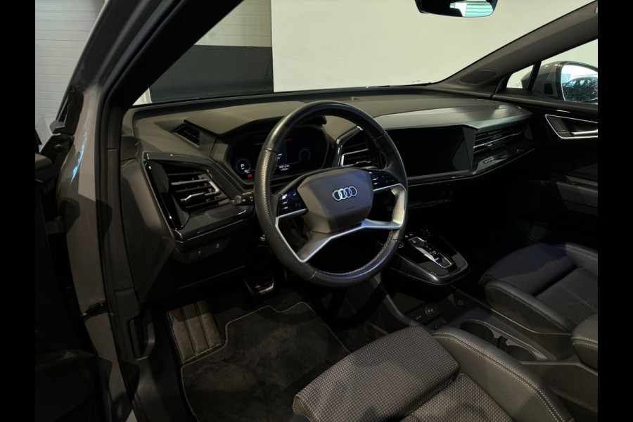 Audi Q4 e-tron 40 S Line 77 kWh Sfeer|CarPlay|Keyless|Night
