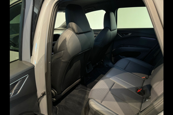 Audi Q4 e-tron 40 S Line 77 kWh Sfeer|CarPlay|Keyless|Night