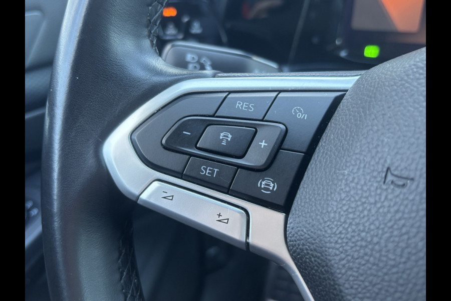 Volkswagen Golf 1.0 TSI Life Business | Sfeerverlichting |Suurverwarming | Adaptive Cruise | Stoelverwarming