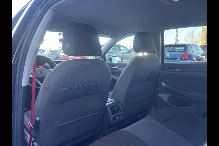 Volkswagen Golf 1.0 TSI Life Business | Sfeerverlichting |Suurverwarming | Adaptive Cruise | Stoelverwarming