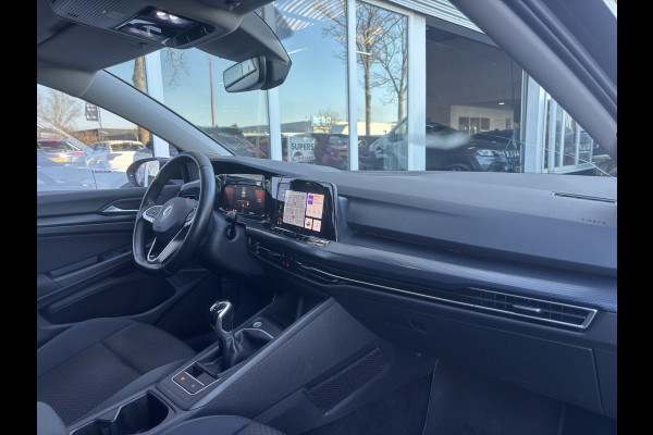 Volkswagen Golf 1.0 TSI Life Business | Sfeerverlichting |Suurverwarming | Adaptive Cruise | Stoelverwarming
