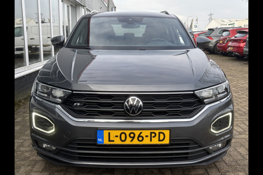 Volkswagen T-Roc 1.5 TSI Sport 2x R-Line | Parkeer Camera | Adaptieve Cruise | Navi