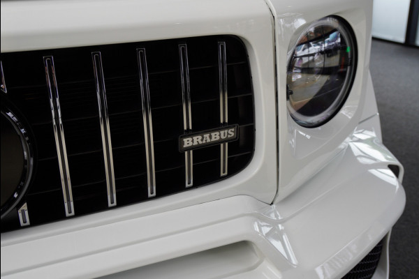 Mercedes-Benz G-Klasse BRABUS 800 Massage Burmester PTS 360° Camera Leer Navi Stoelventilatie Stoelverwarming voor en achter Climate voor & achter Memory seats Distronic Plus Elektr. bedienb. schuif-/ kanteldak PTS LM velgen