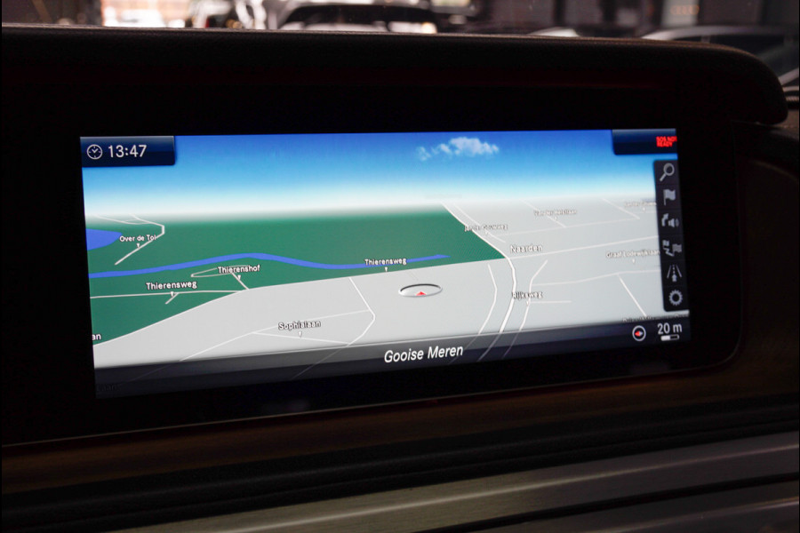 Mercedes-Benz G-Klasse BRABUS 800 Massage Burmester PTS 360° Camera Leer Navi Stoelventilatie Stoelverwarming voor en achter Climate voor & achter Memory seats Distronic Plus Elektr. bedienb. schuif-/ kanteldak PTS LM velgen