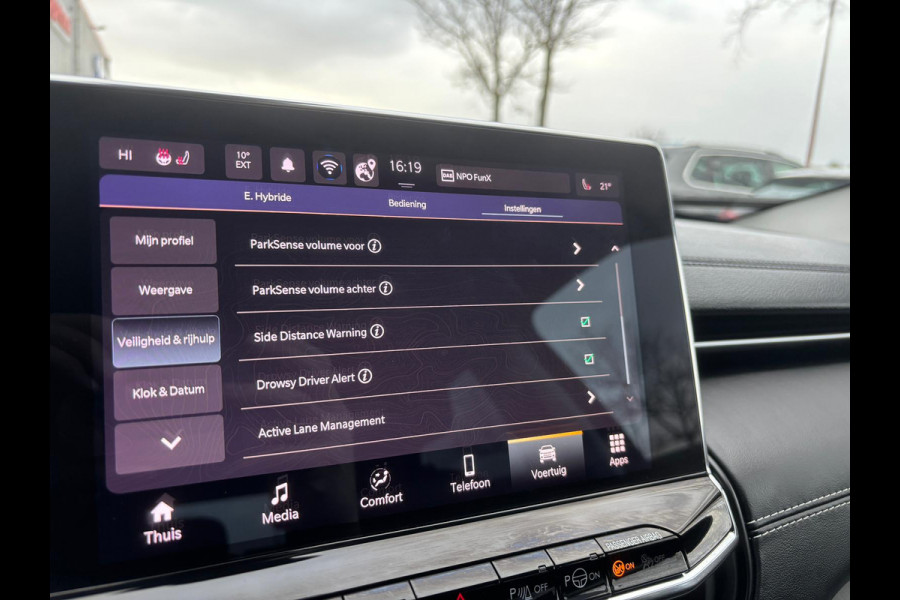 Jeep Compass 4xe 190 Plug-in Hybrid Electric Limited Lease Ed. | Trekhaak | Stuurverwarming | Parkeer Camera | Cruise