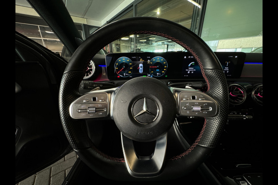 Mercedes-Benz A-Klasse 250 e AMG Pano|Night|Sfeer|Keyles|NAP