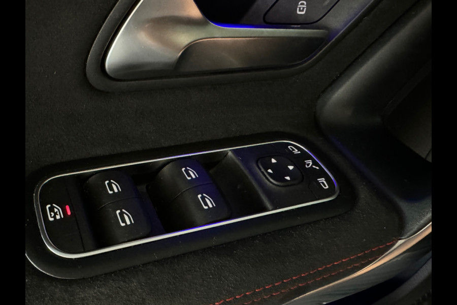 Mercedes-Benz A-Klasse 250 e AMG Pano|Night|Sfeer|Keyles|NAP