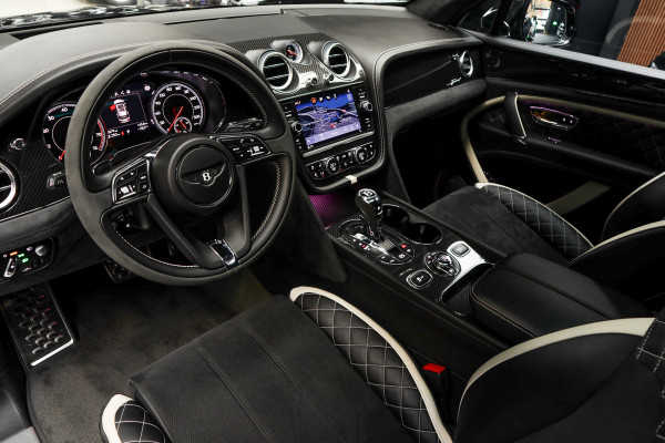 Bentley Bentayga 6.0 W12 Speed HUD Massage Panodak Leer ACC Keyless 360 Camera Elektr. achterklep Luchtvering Alcantara hemelbekleding Elektr. verstelbare stoelen voor & achter met memory Navi PDC Naim Soundsystem LM velgen