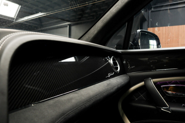 Bentley Bentayga 6.0 W12 Speed HUD Massage Panodak Leer ACC Keyless 360 Camera Elektr. achterklep Luchtvering Alcantara hemelbekleding Elektr. verstelbare stoelen voor & achter met memory Navi PDC Naim Soundsystem LM velgen