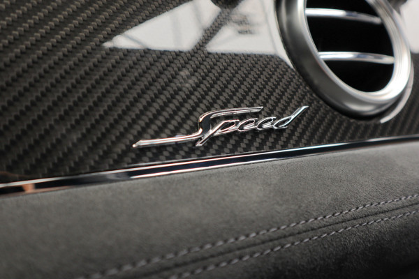 Bentley Bentayga 6.0 W12 Speed HUD Massage Panodak Leer ACC Keyless 360 Camera Elektr. achterklep Luchtvering Alcantara hemelbekleding Elektr. verstelbare stoelen voor & achter met memory Navi PDC Naim Soundsystem LM velgen