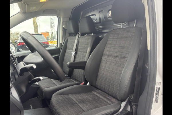 Mercedes-Benz Vito 111 CDI Lang | 3 Zitplaatsen | Cruise | Bluetooth | Airco