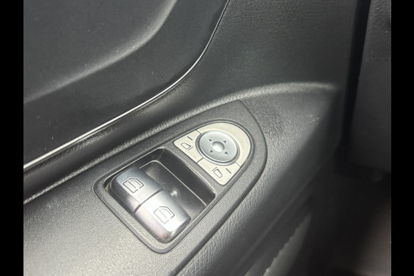 Mercedes-Benz Vito 111 CDI Lang | 3 Zitplaatsen | Cruise | Bluetooth | Airco