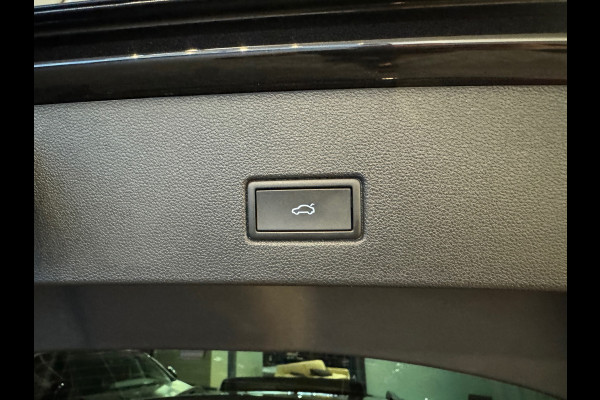 Volkswagen T-Roc 1.5 TSI R-Line Pano|Keyles|IQ|Sfeer|Camera