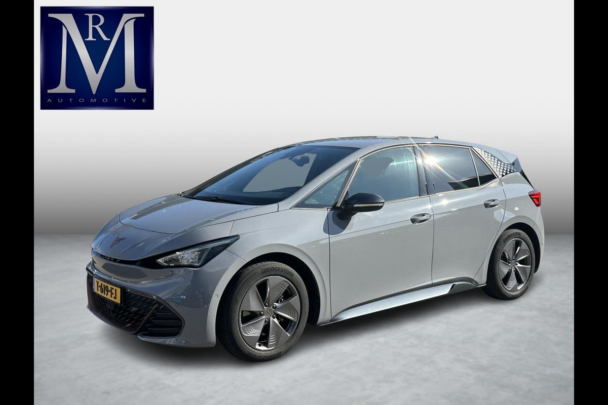 CUPRA Born Essential 62 kWh VAN € 24.900,- VOOR € 21.770,- UW LENTEVOORDEEL € 3.130,-! | SOH 91% |WARMTEPOMP| STOELVERWARMING | APPLECARPLAY / ANDROID AUTO | ADAP. CRUISE | ACHTERUITRIJCAMERA | KEYLESS | 3 FASE | 12 MND BOVAG GARANTIE |