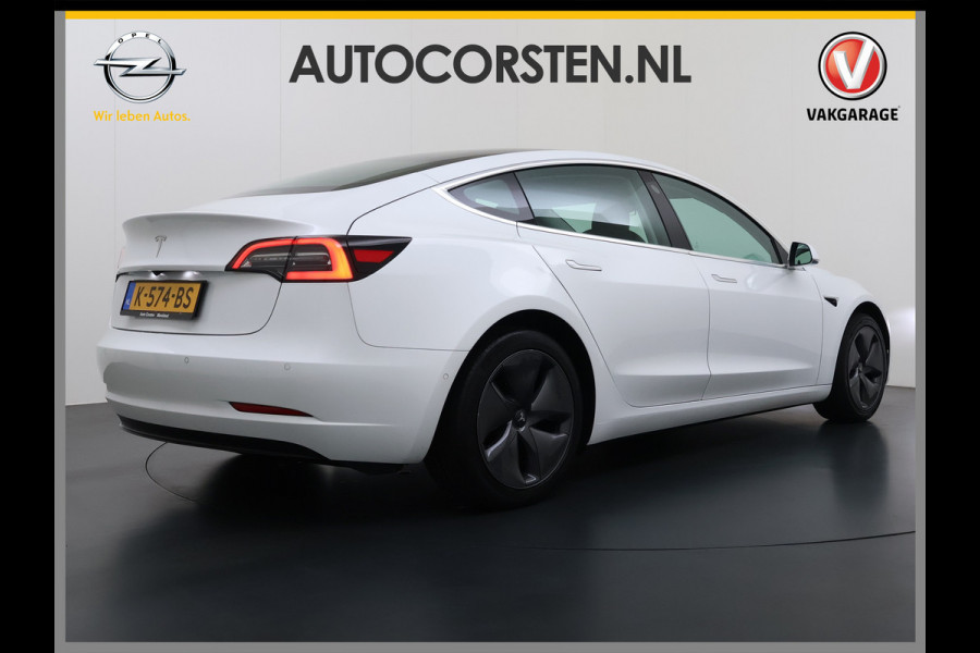 Tesla Model 3 RWD SR Plus 325PK LFP Accu AutoPilot Leer Pano-Dak Adaptive-Cruise Camera's Elektr.-Stuur+Stoelen+Spiegels+Geheugen+Easy-Entry+V Navi LED DAB Voorverwarmen Keyless One-Pedal-Drive Lmv 18" SOH 89% 1e Eigenaar Origineel Nederlandse Auto Fabrieks Garantie op Accu en Motor tot 4-12-2028/160.000km