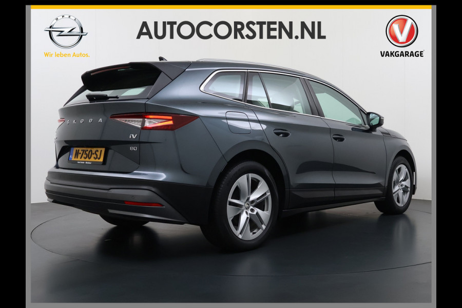 Škoda ENYAQ iV 80 Trekhaak Adap.Cruise 3 Fase Warmtepomp Camera Apple Carplay/Android Auto Navi Ecc Pdc Assistentie+Climate Pakket Led Lmv Stoel+Stuurverwarming Lane Assist File Assistent Bluetooth Isofix Keyless-go Connected services Dodehoek detector 1e Eigenaar Origineel Nederlandse Auto 1.000KG Trekgewicht