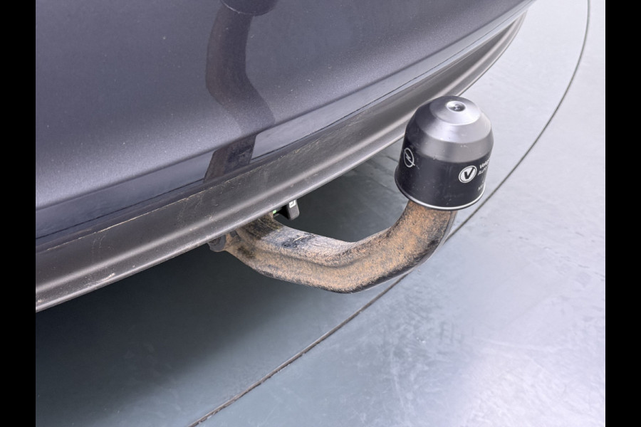 Tesla Model 3 Long Range AWD 75kWh Trekhaak Warmtepomp Lmv 18" AutoPilot Leder Pano-Dak Adaptive-Cruise Camera's Elektr.-Stuur+Stoelen+Spiegel Navi LED DAB Voorverwarmen interieur Keyless One-Pedal-Drive 4WD 1.000kg Trekvermogen Origineel Nederlandse Auto Fabrieksgarantie op Accu en Motor tot 25-09-2028/192.00km