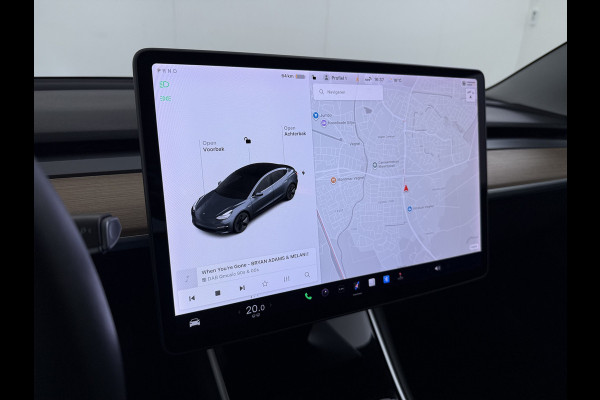 Tesla Model 3 Long Range AWD 75kWh Trekhaak Warmtepomp Lmv 18" AutoPilot Leder Pano-Dak Adaptive-Cruise Camera's Elektr.-Stuur+Stoelen+Spiegel Navi LED DAB Voorverwarmen interieur Keyless One-Pedal-Drive 4WD 1.000kg Trekvermogen Origineel Nederlandse Auto Fabrieksgarantie op Accu en Motor tot 25-09-2028/192.00km